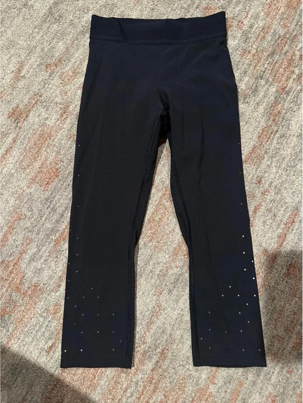 Lululemon SoulCycle Ride and Reflect Black leggings sz 6 EUC